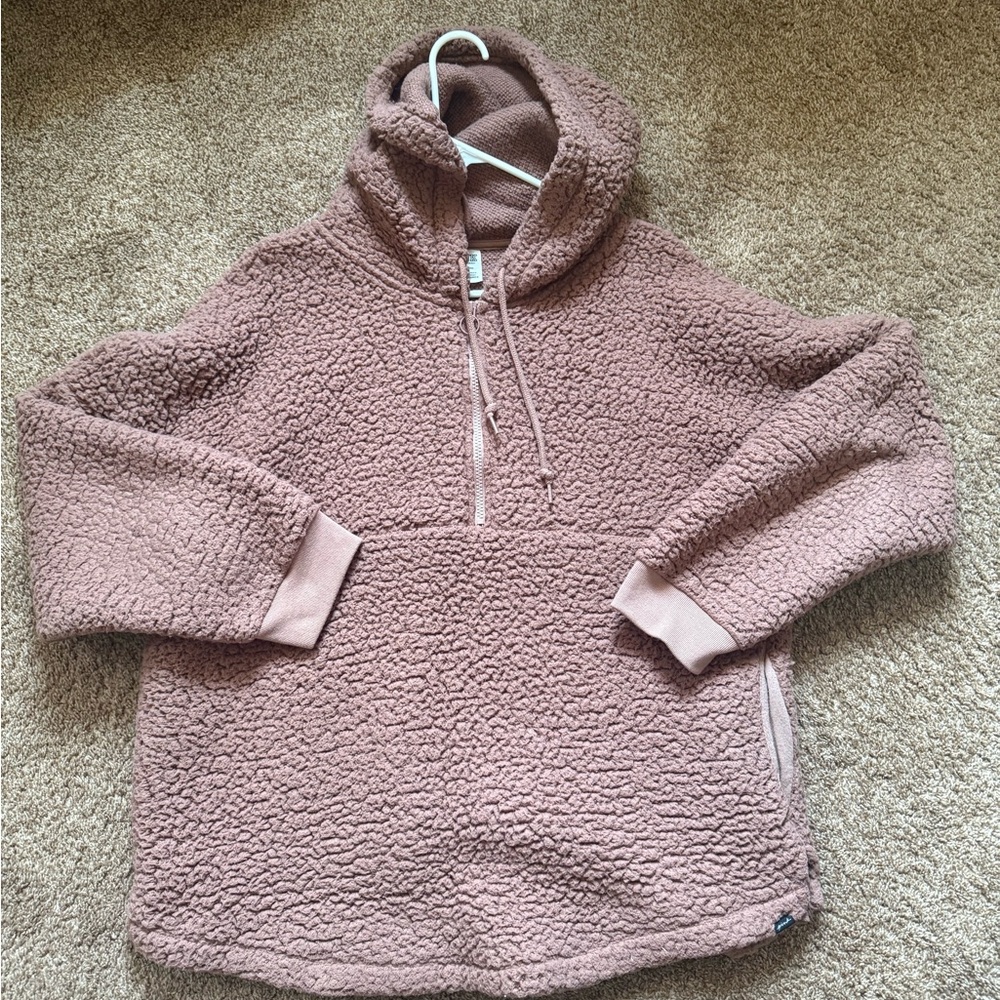 VS Sherpa Hoodie 1/2 zip EUC
